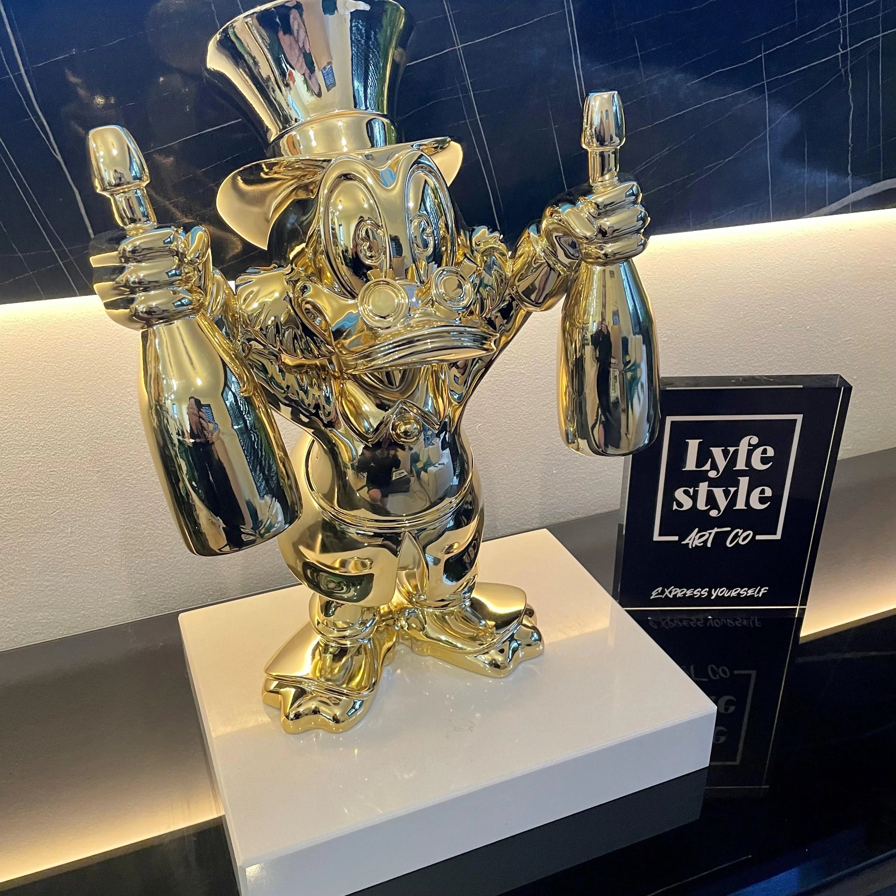 Champagne Duck (all gold)